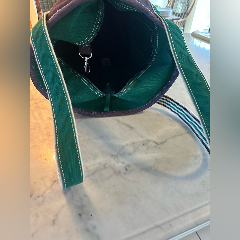 Lands' End Navy Kelly Green Boat n Tote w Striped Handles inside Retired Colors - Picture 9 of 9
